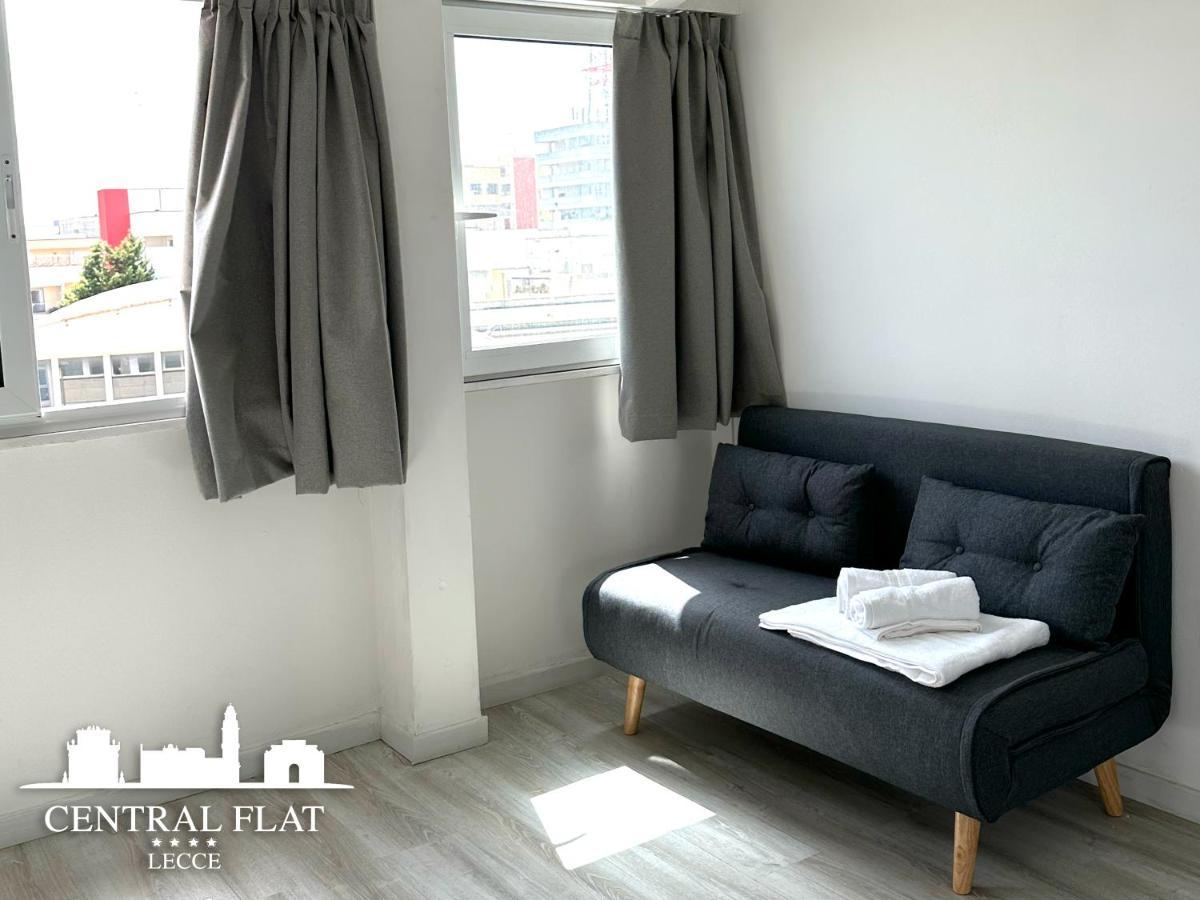 Апартаменты Lecce Central Flat - Attico Con Patio E Parcheggio Privato Экстерьер фото